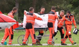 Bác sĩ chiến đấu 5 tiếng giành lại sự sống cho Thủ tướng Slovakia