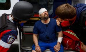 Ukraine tố Nga không kích gây hàng chục thương vong cho dân thường Kharkov