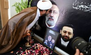 Nghi lễ quốc tang tổng thống Iran diễn ra thế nào?