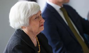 Mỹ giục châu Âu áp thuế quan lên hàng Trung Quốc