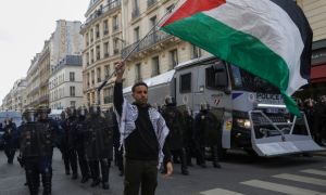 10.000 người tuần hành ở Paris phản đối Israel không kích Rafah