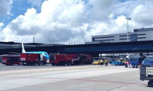 Thiệt mạng vì bị cuốn vào động cơ máy bay