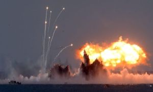 Ukraine đang thắt thòng lọng bán đảo Crimea bị Nga chiếm đóng