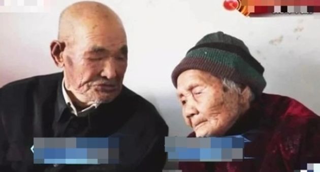 Cặp vợ chồng thọ 100 tuổi chăm ăn 1 loại vỏ vứt đầy ngoài chợ Việt: Vừa hạ...