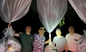 Người đào tẩu ở Hàn Quốc thả bóng bay chuyển tiền sang Triều Tiên