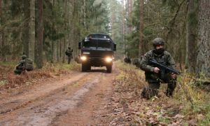 Ba Lan triệu đại biện Belarus vì vụ quân nhân bị đâm ở biên giới