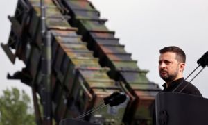 Nga giội 100 quả bom mỗi ngày xuống Ukraine, Mỹ gửi hệ thống tên lửa Patriot...