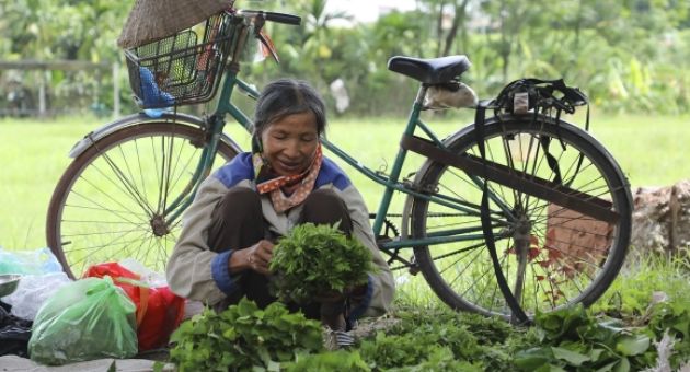 Tranh cãi chi tiêu ở ngoại thành Hà Nội đắt đỏ không kém nội thành