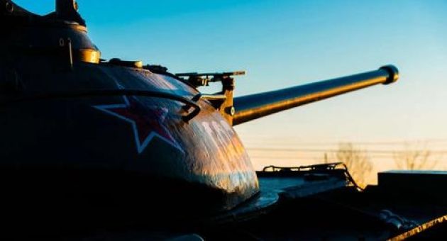 Putin gửi những chiếc xe tăng cổ đầy nhược điểm được sản xuất từ những năm...