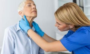 Triệu chứng của bệnh ung thư chết người, bạn có thể phát hiện khi đang ăn
