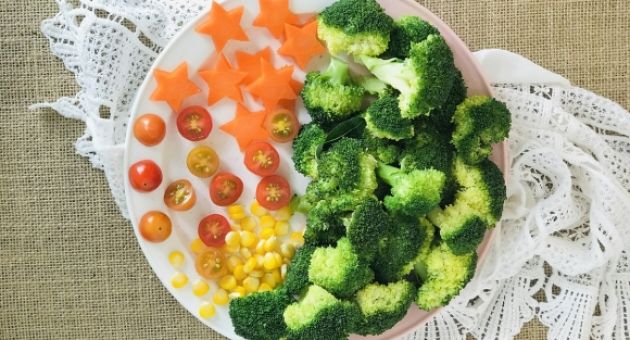 7 cách dạy trẻ thói quen ăn uống lành mạnh