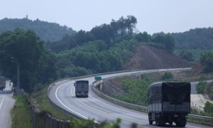 Nghiên cứu phương án mở rộng cao tốc Cam Lộ - La Sơn lên 6 làn xe