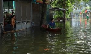 Hơn 500 người vùng ngập lụt ở Hà Nội cùng mắc một loại bệnh