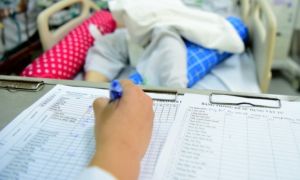 Trẻ 7 tuổi ở Hà Giang sốc phản vệ vì thói quen nhiều cha mẹ Việt hay làm mỗi...