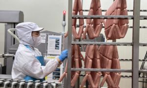 Rộ thủ đoạn mạo danh y tế kiểm tra thực phẩm để lừa tiền