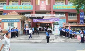 Khởi tố thầy giáo dâm ô học sinh ở Bình Dương