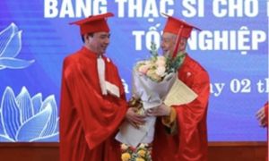 Yêu cầu trường đại học thu hồi toàn bộ bằng của ông Vương Tấn Việt