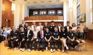 Thực tập sinh Việt Nam sang Đức học nghề lái tàu và lái xe buýt