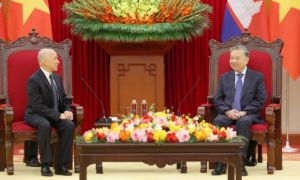 Việt Nam dành ưu tiên hàng đầu cho phát triển quan hệ với Campuchia