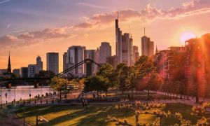 Frankfurt những ngày cuối thu: vẻ đẹp lãng mạn và trầm lắng