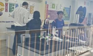 Sai phạm chưa cấp phép hoạt động đã tuyển sinh ở quận 10: Học sinh chỉ vào...