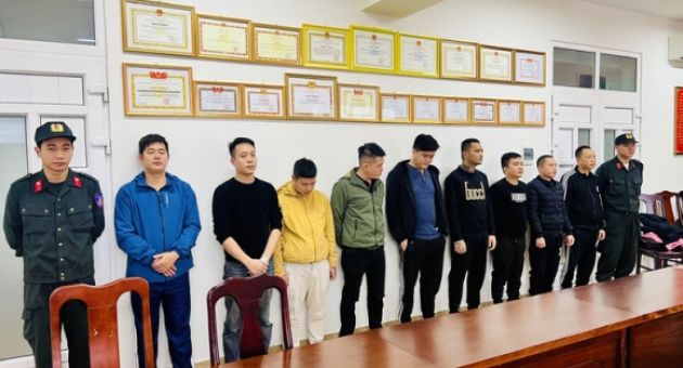 Phá đường dây cá độ bóng đá hơn 300 tỉ đồng ở Huế