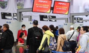 Giá vé máy bay đắt kỷ lục kéo dài, nỗi lo lan tới năm 2025