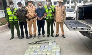 Chủ tịch xã ở Nghệ An bị bắt sáng nay khi công an tập kích đường dây ma túy