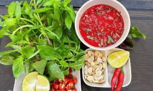 Tiết canh vào danh sách 100 món tệ nhất thế giới 2025