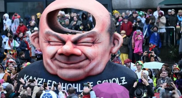 Rosenmontag - Ngày hội hóa trang rực rỡ trong lễ hội Karneval của Đức