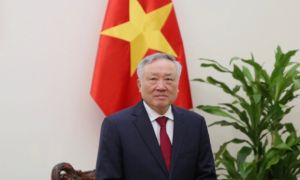 Phó Thủ tướng Nguyễn Hòa Bình thăm và làm việc tại Đức