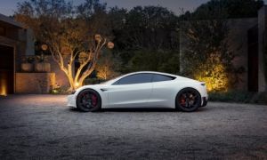 Tesla nhận cọc đã 8 năm cho 'siêu xe' Roadster, giờ vẫn chưa thấy đâu dù bắt...