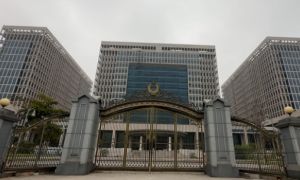 Trụ sở nghìn tỷ nằm trên đất vàng Bộ Ngoại giao: Bên trong cỏ mọc um tùm,...