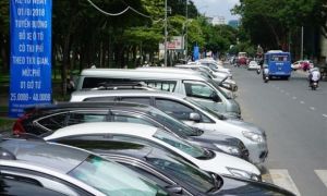 TPHCM lỗ 2,28 tỉ đồng sau 4 năm thu phí đỗ ôtô ở lòng đường
