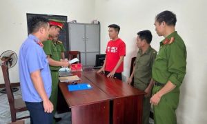 Loạt TikToker triệu view 'ngáo quyền lực' bị khởi tố, bắt tạm giam