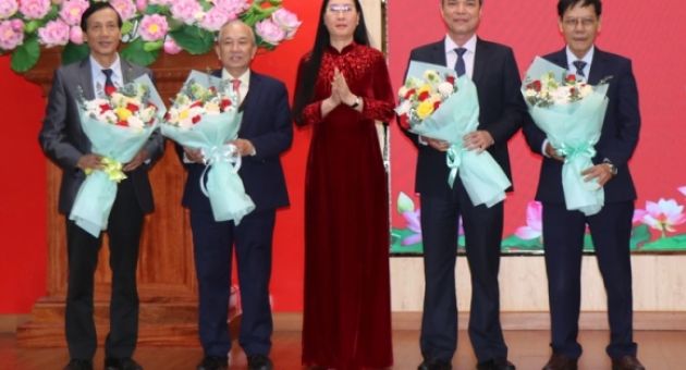 Trưởng Ban Tuyên giáo Tỉnh Quảng Ngãi, xin nghỉ hưu trước tuổi 54...