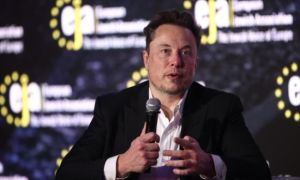 Elon Musk kích hoạt hệ thống Starlink tại Iran
