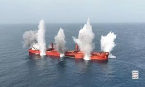 Houthi công bố video tấn công tàu hàng trên Biển Đỏ, 4 thủy thủ thiệt mạng