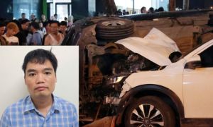 Vụ ô tô đâm liên hoàn ở Hà Nội: Nam giảng viên giật mình đạp nhầm chân ga