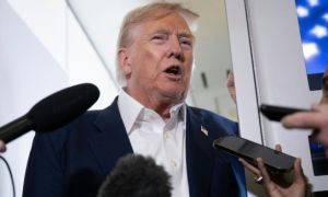Hạn 10 ngày của Trump đối với Putin: Đề xuất thuế 500% lên Nga và các nước hỗ...
