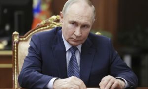 Cách ông Putin né áp lực tối hậu thư từ ông Trump