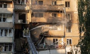 Nga tấn công quy mô lớn khắp Ukraine, ít nhất 11 người chết, 75 người bị...