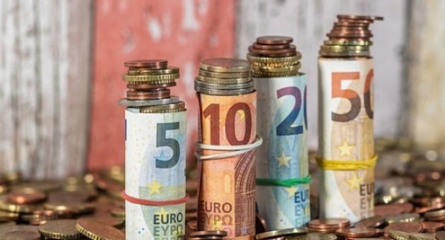Hơn 1,5 triệu euro tiền giả bị phát hiện tại Bremen: Một trong những vụ lớn...