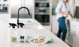 Cẩn thận! Người ăn mặc quá chỉnh tề có thể là ‘kẻ hút cạn năng lượng’ của bạn