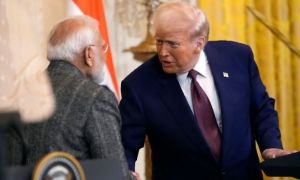 Trump gây áp lực: Thủ tướng Modi cam kết không nhập khẩu dầu Nga