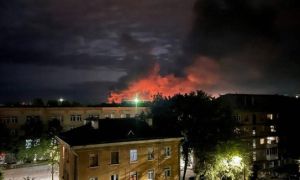 Ukraine sử dụng máy bay không người lái tấn công nhiều thành phố của Nga, gây...